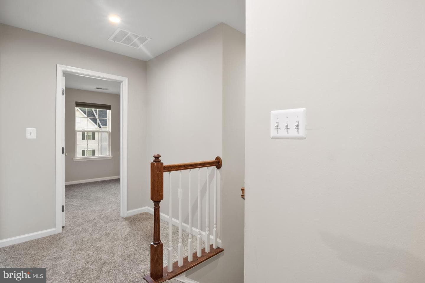 515 Streamview Drive photo 33