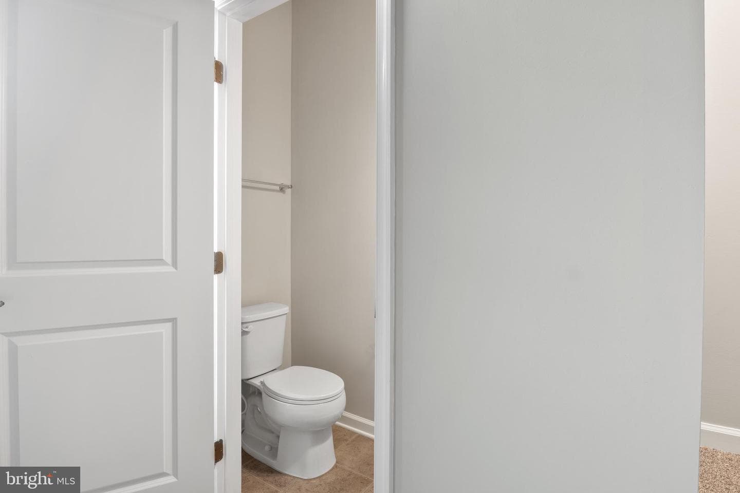 515 Streamview Drive photo 35