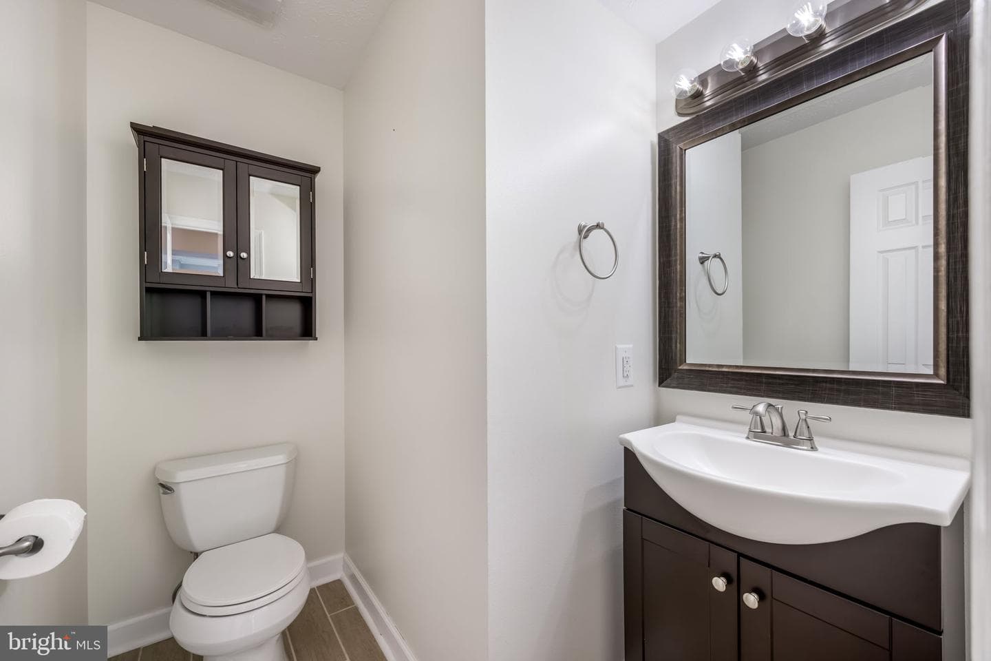 108 Shaw Court photo 20