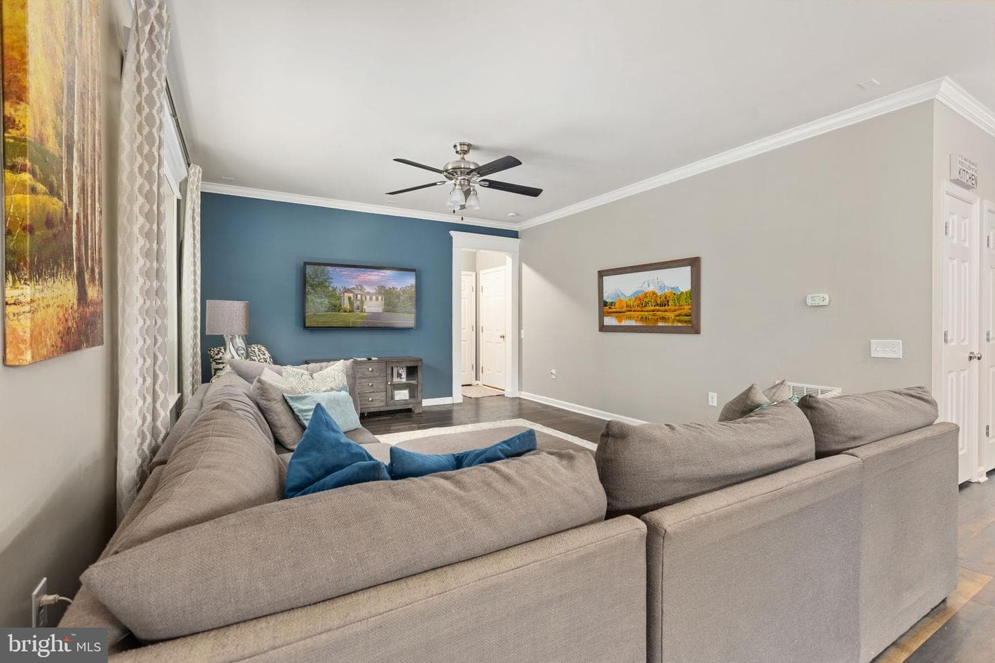 89 Charter Gate Drive photo 32