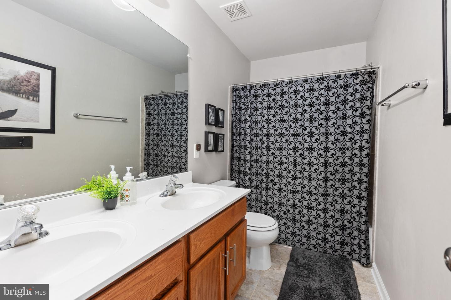 89 Charter Gate Drive photo 47