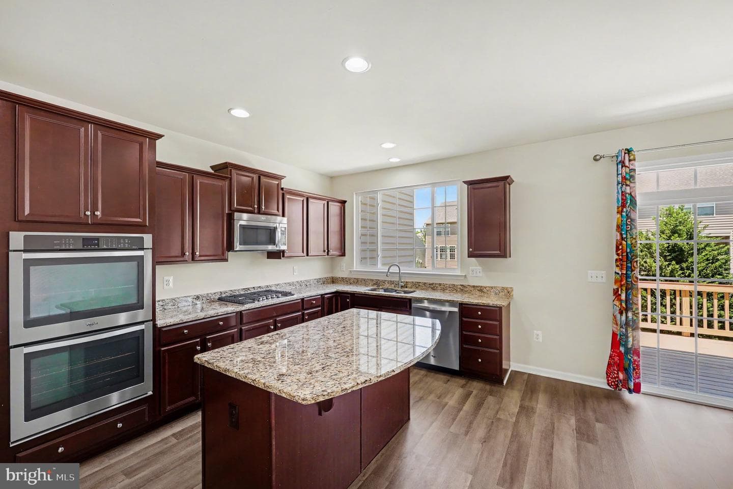 12 Lamplighter Lane photo 11