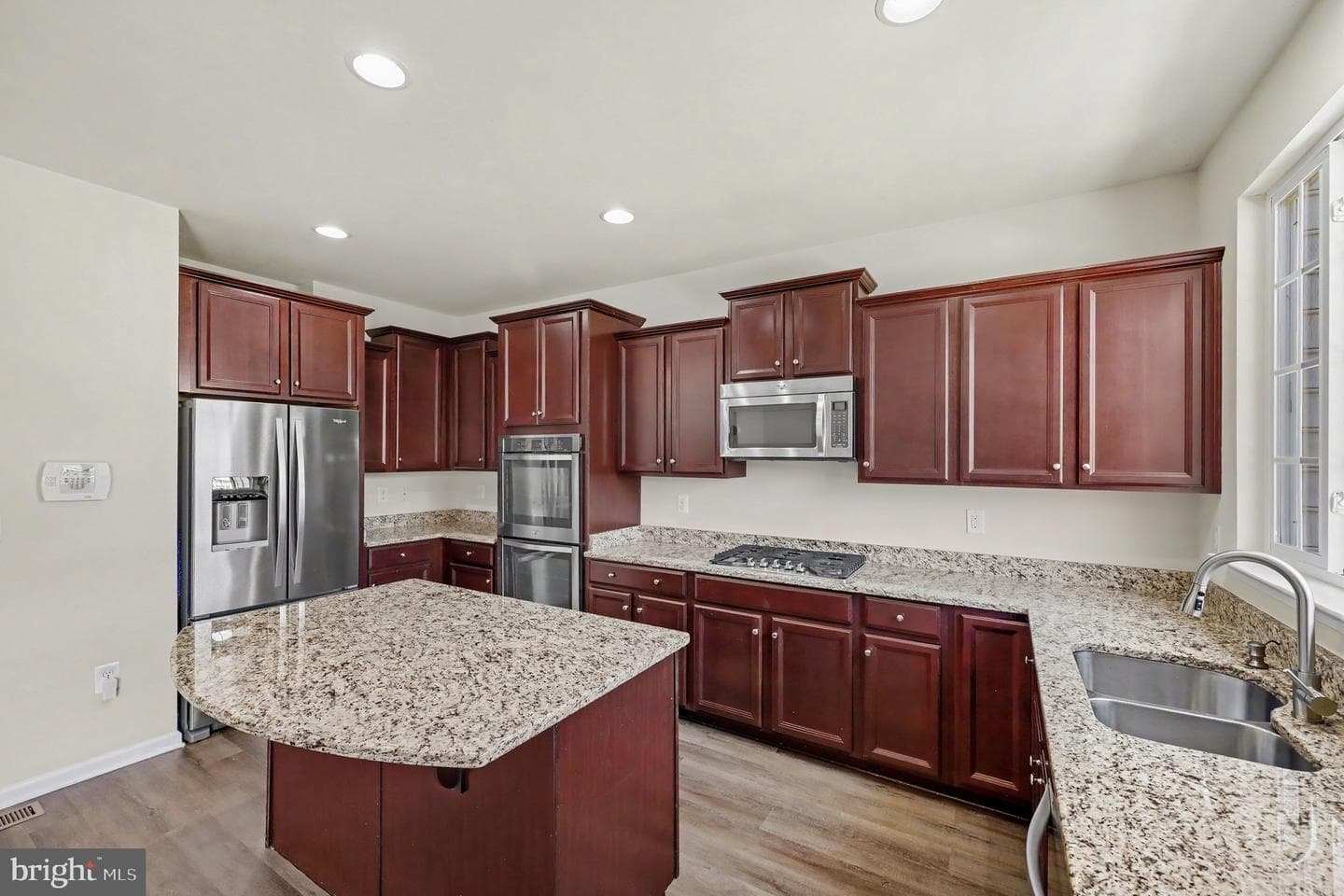 12 Lamplighter Lane photo 12