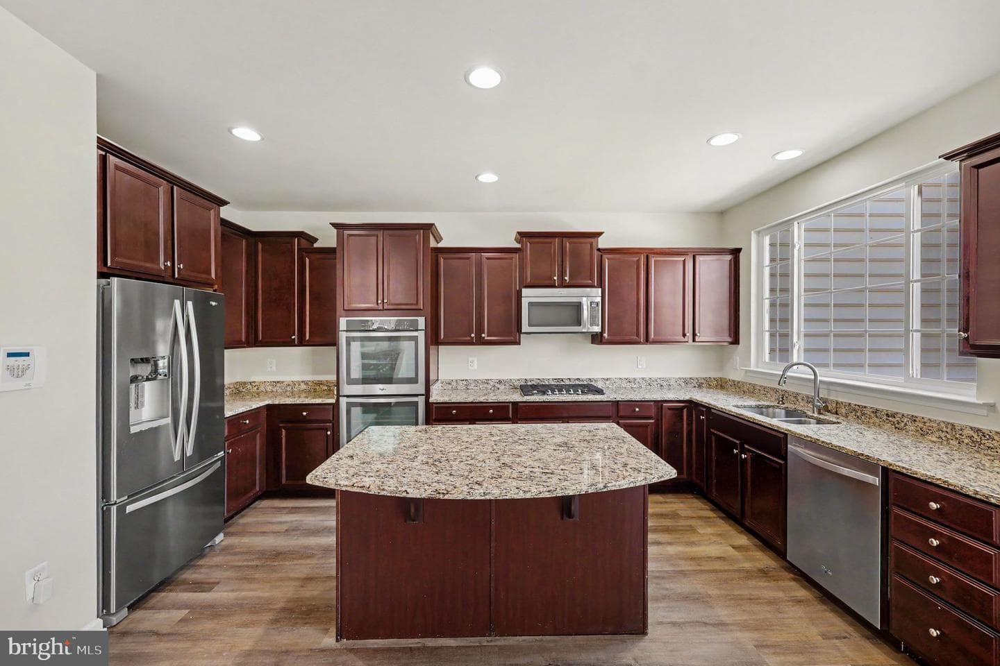 12 Lamplighter Lane photo 13