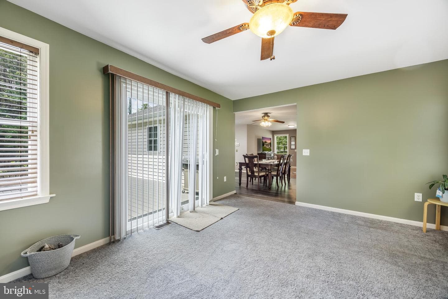 465 Spotted Tavern Road photo 17