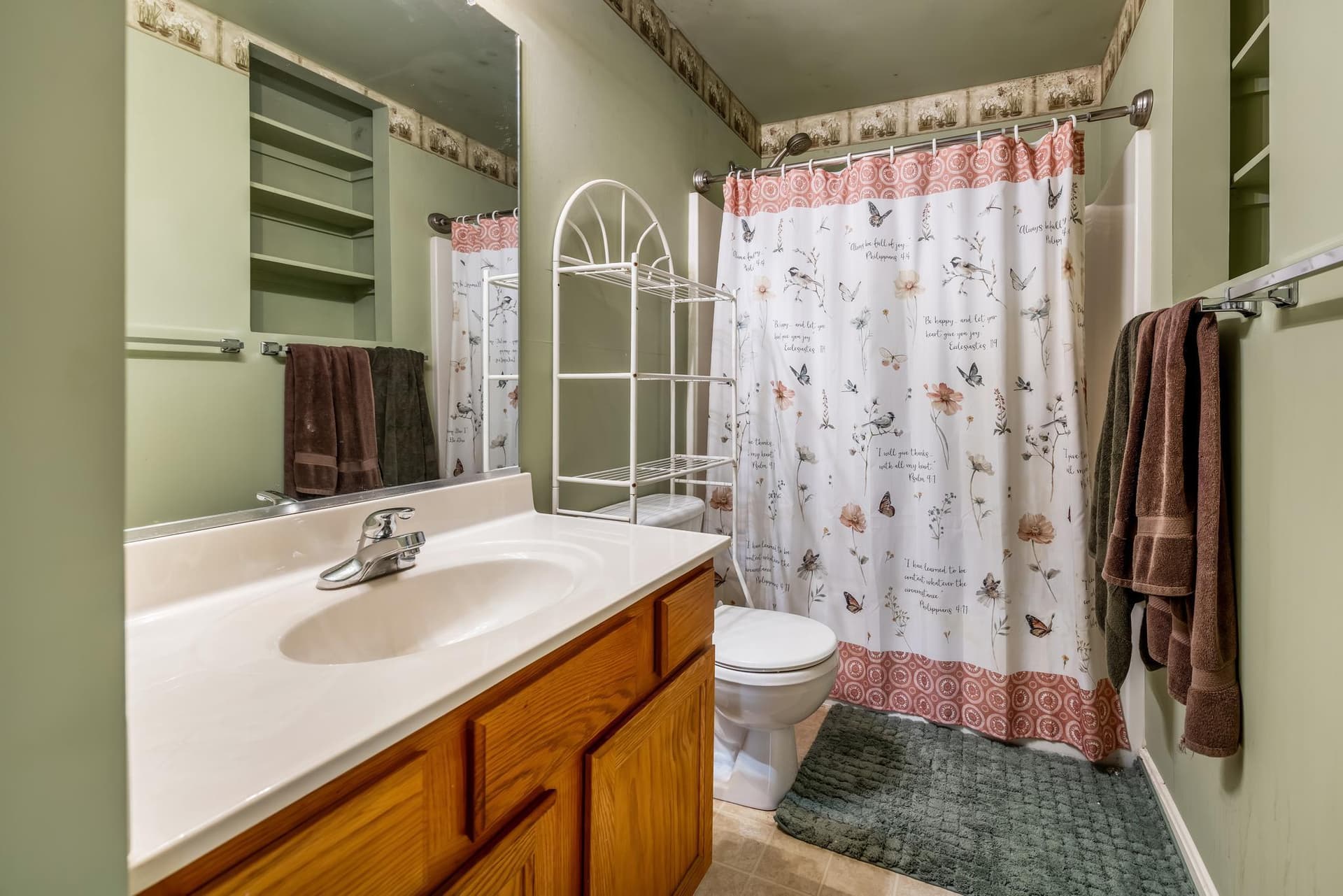 465 Spotted Tavern Road photo 24