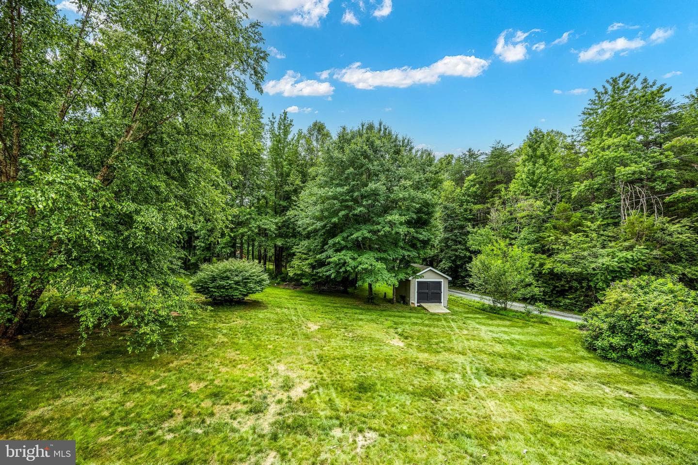 465 Spotted Tavern Road photo 31