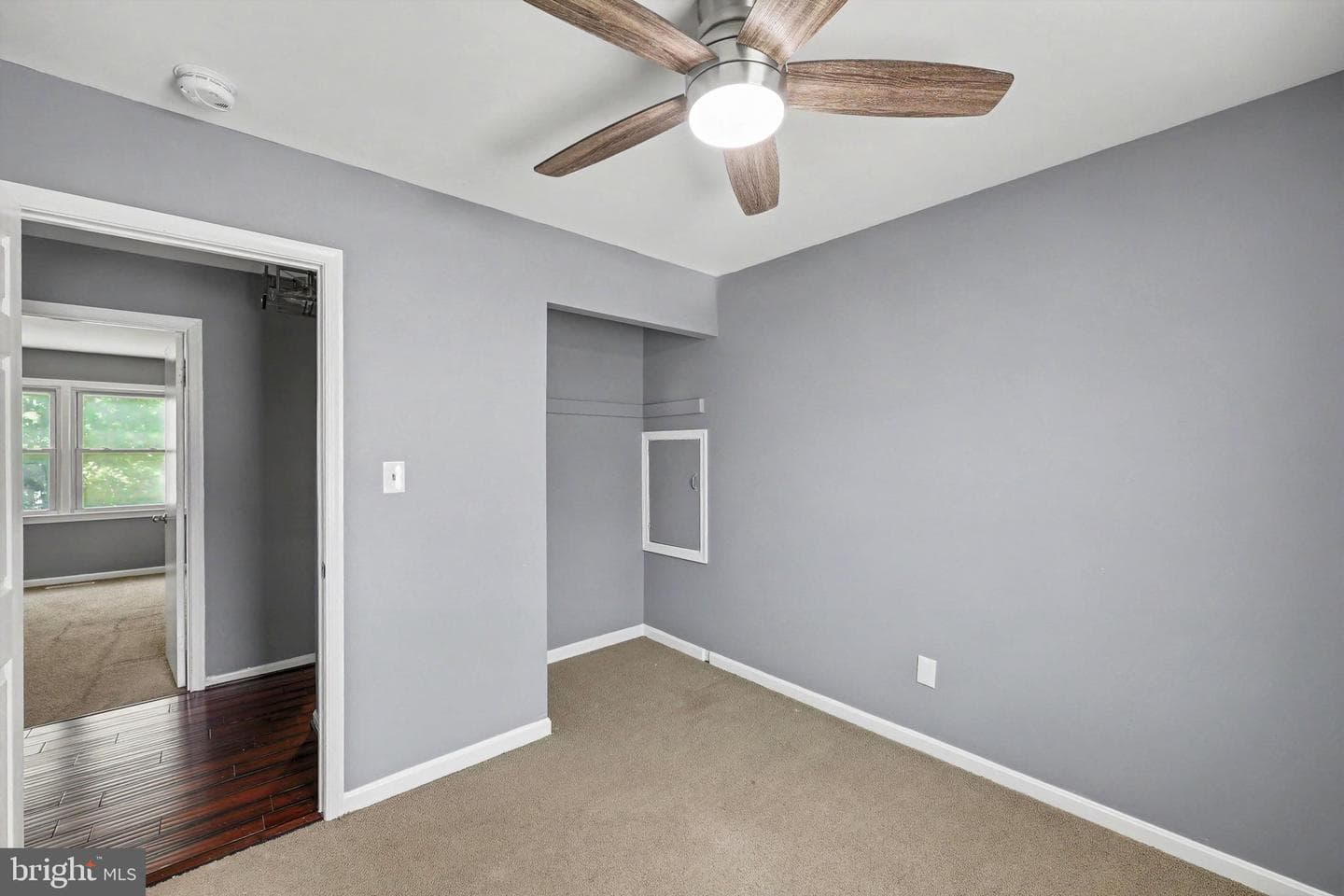 17 Willow Lane photo 14