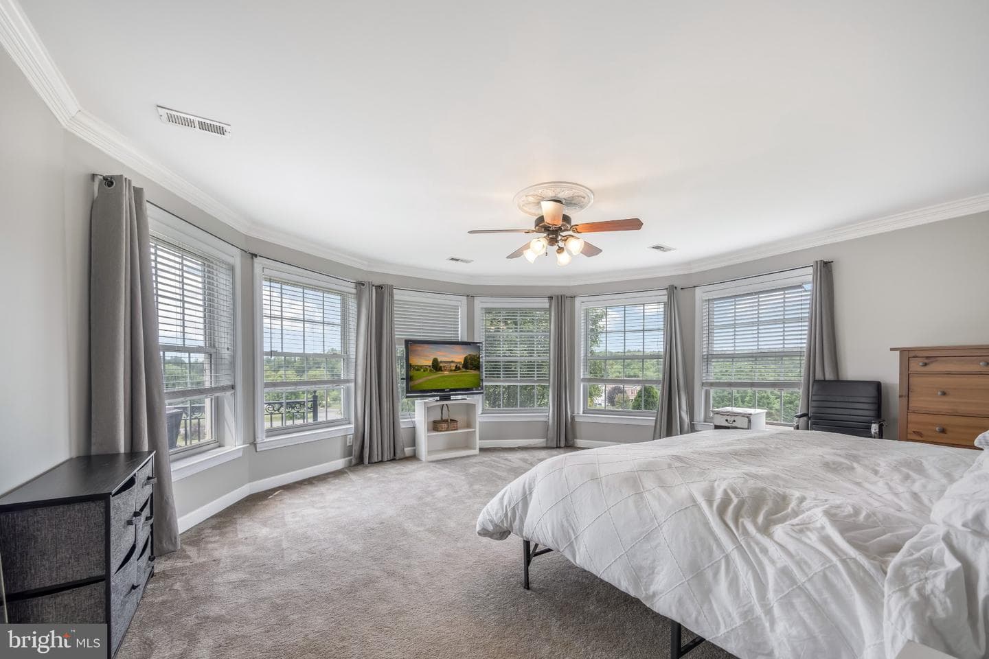 65 Equestrian Drive photo 25