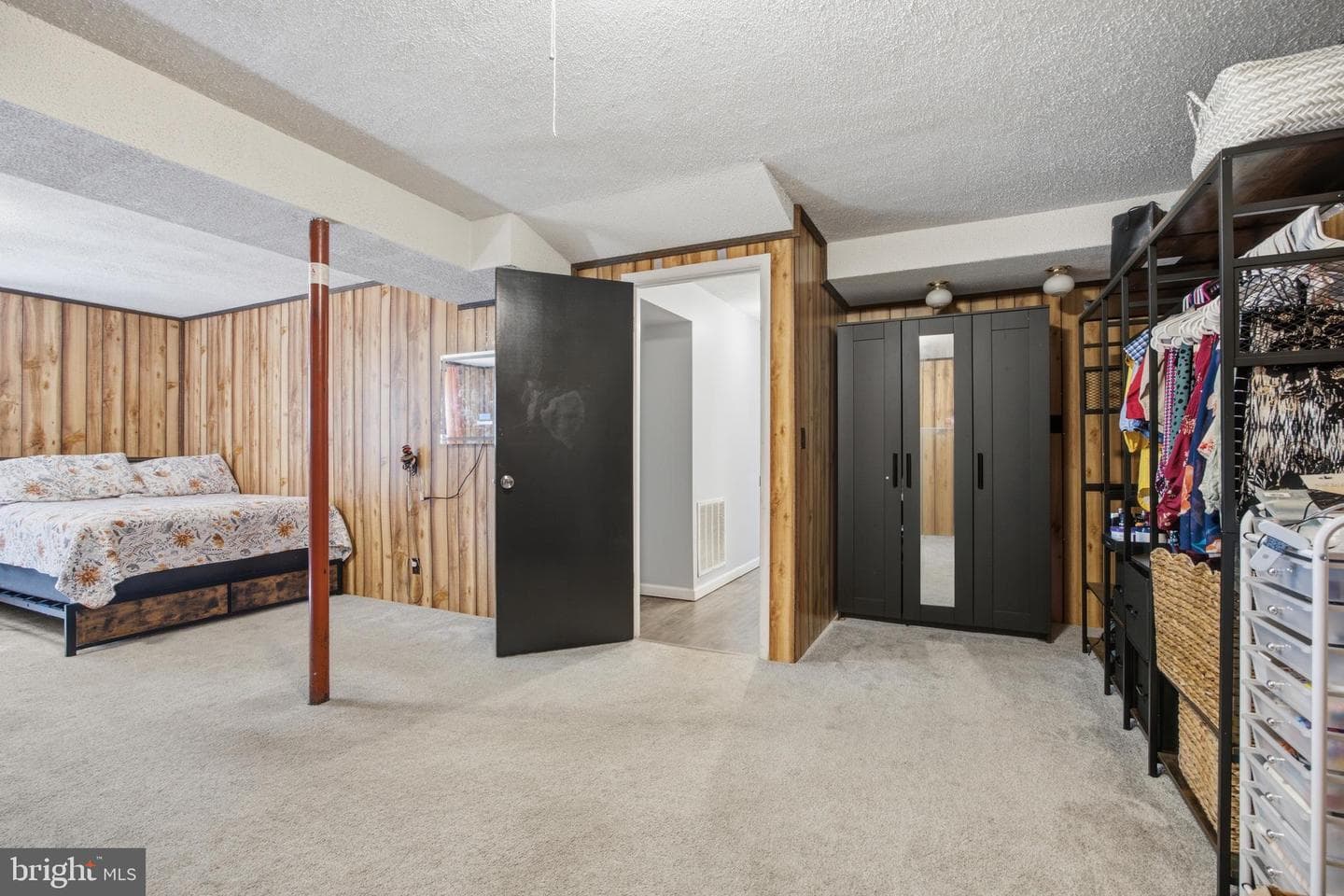 2080 Mountain View Road photo 23