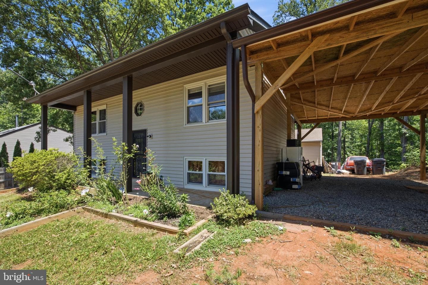 2080 Mountain View Road photo 32