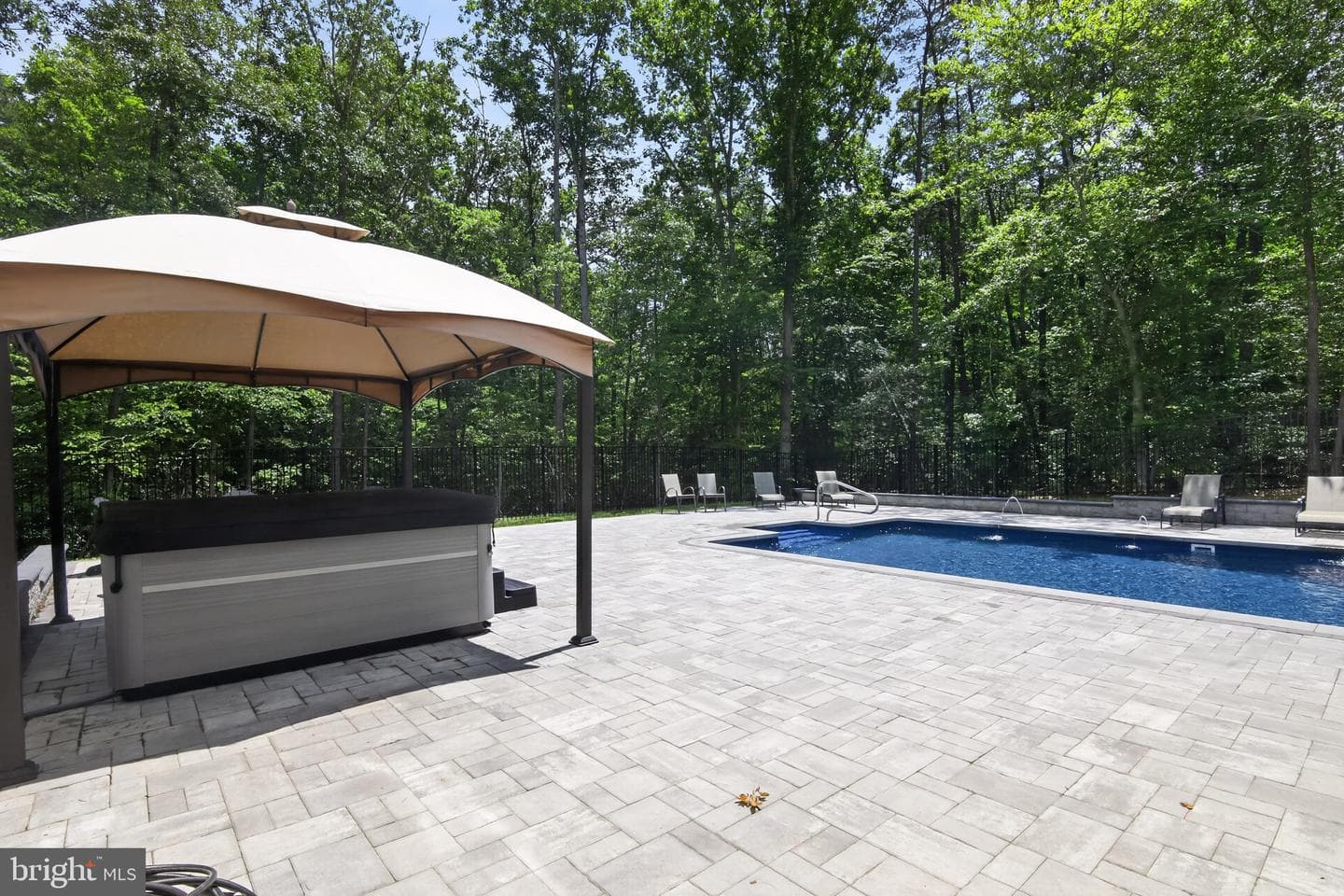 526 Fair Havens Lane photo 47