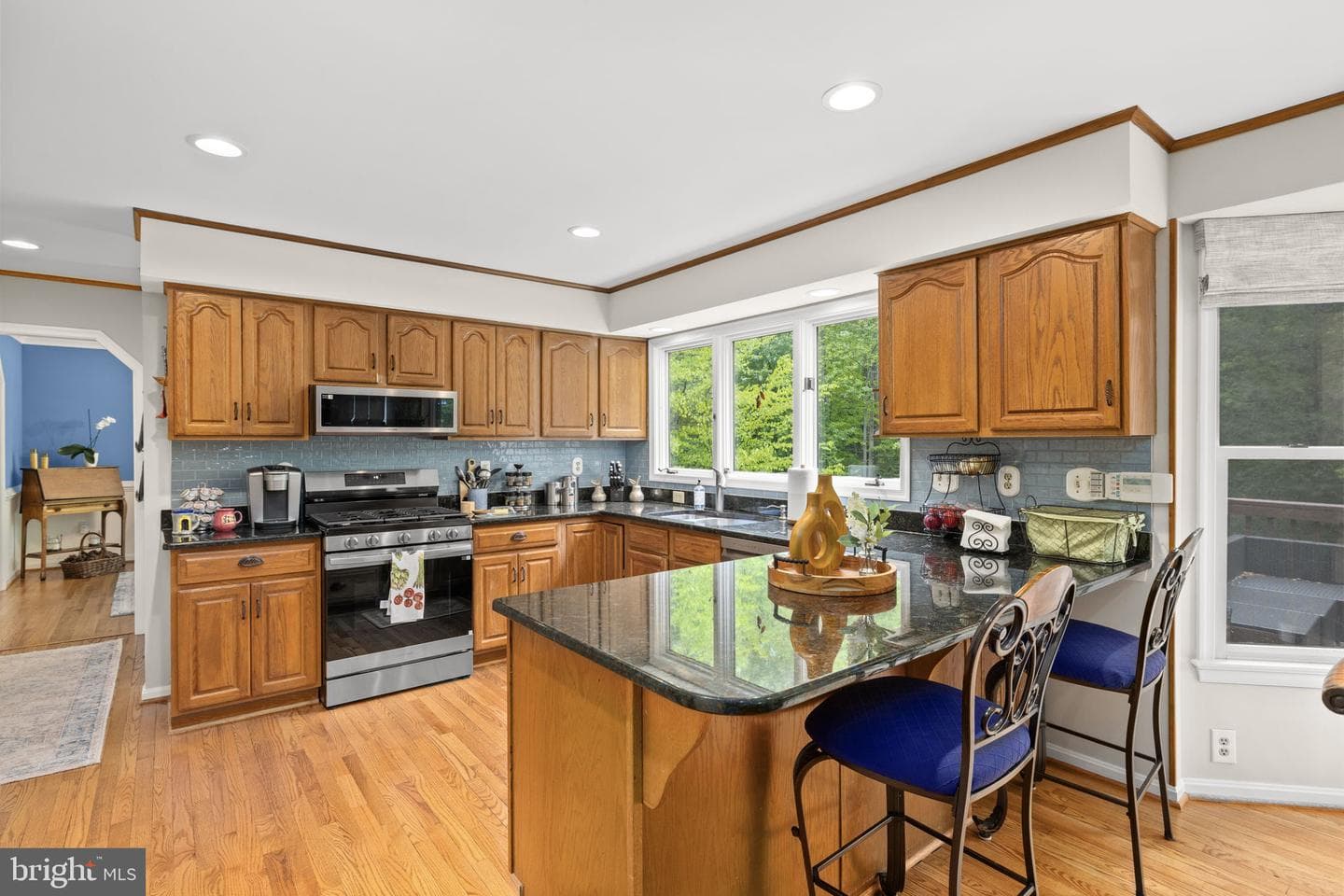 100 Boscobel Road photo 25