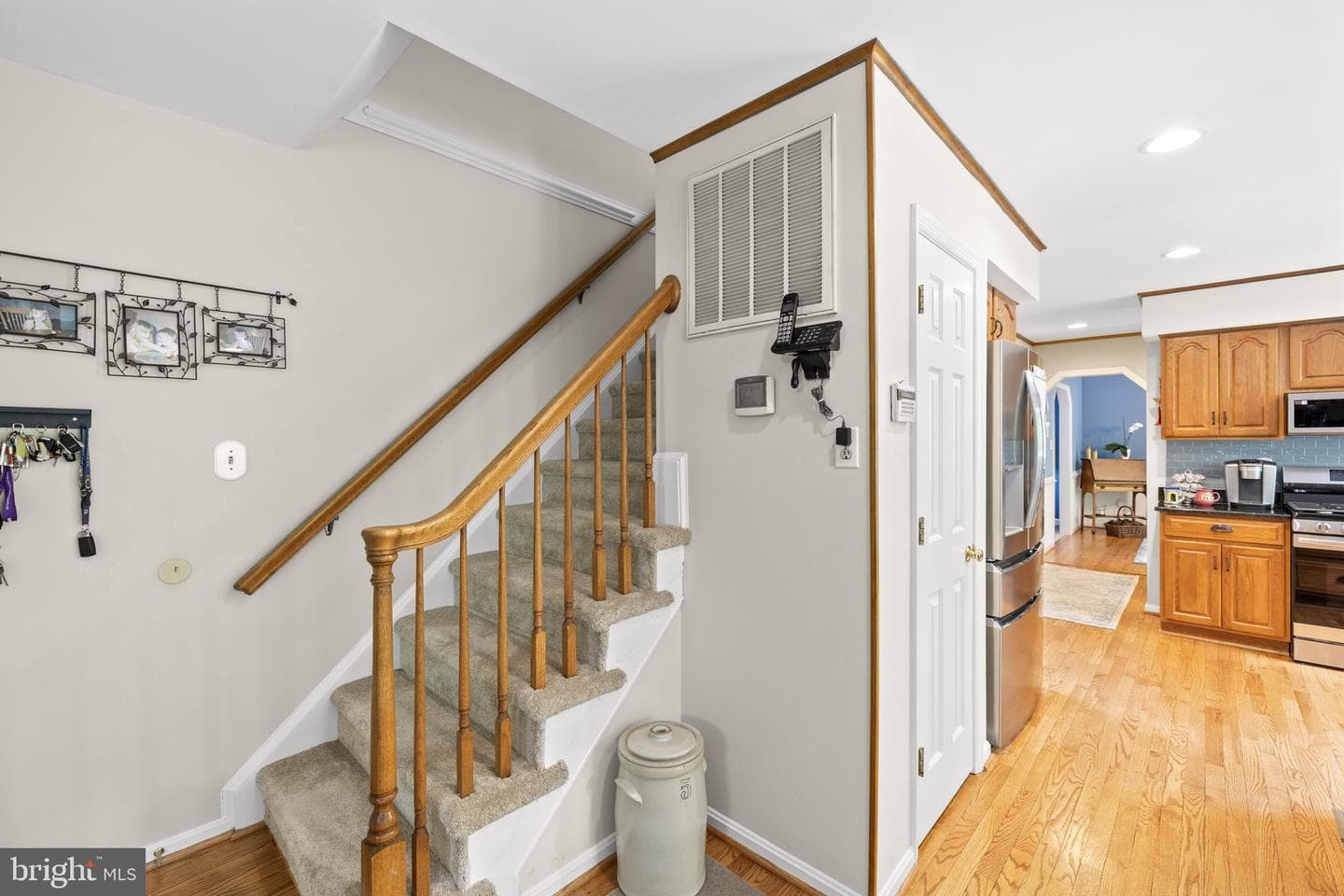 100 Boscobel Road photo 38
