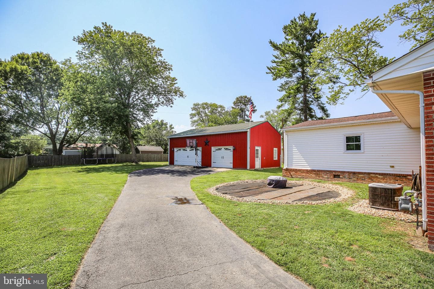 607 Culpeper Street photo 33