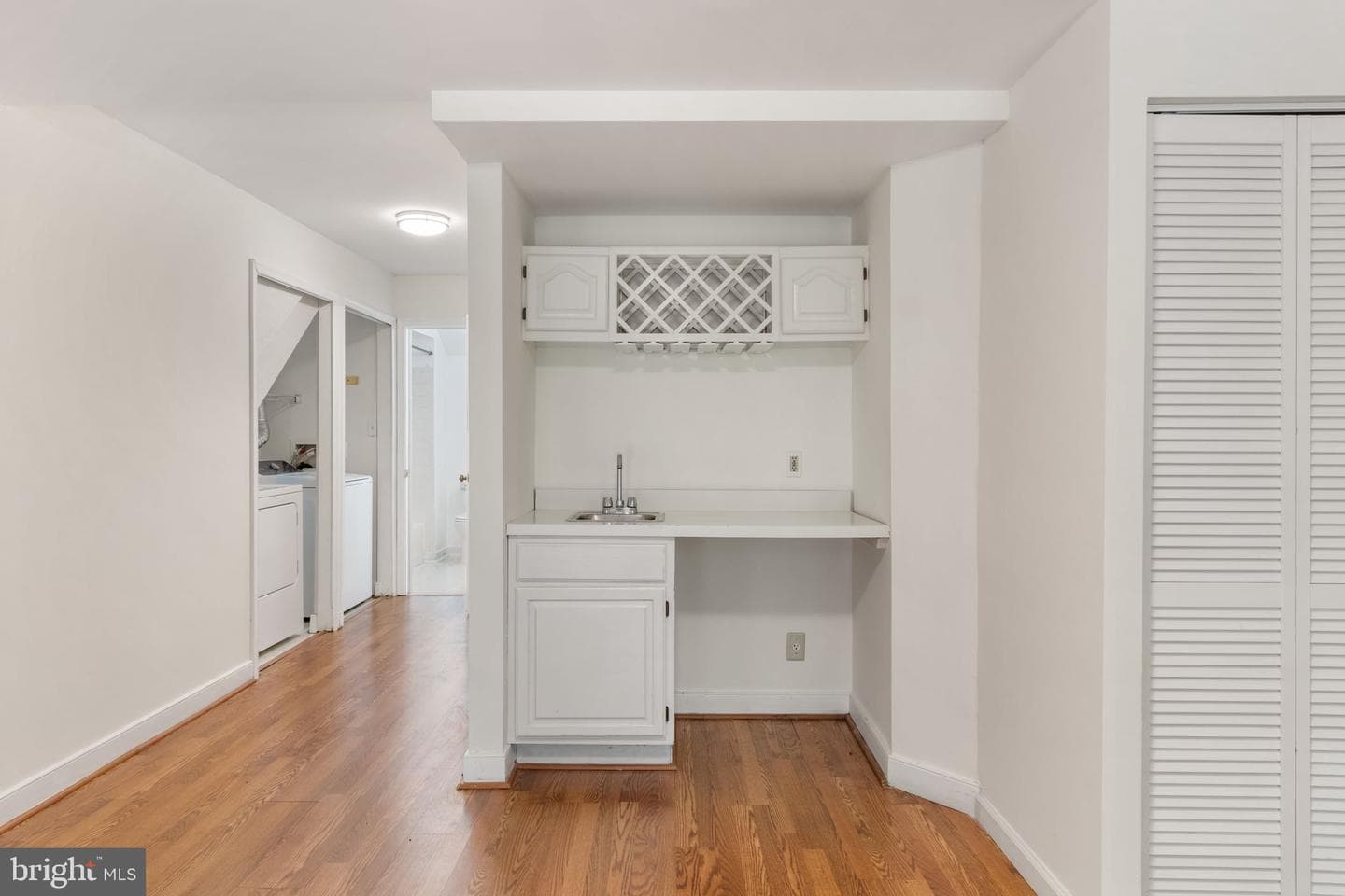 905 Shaw Court photo 21