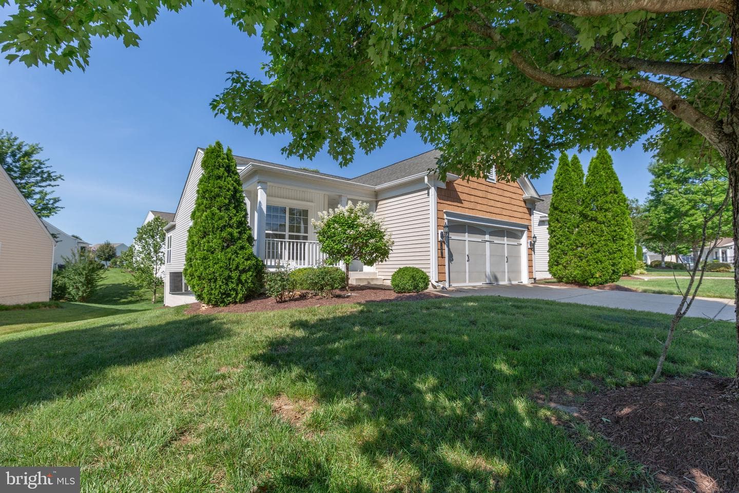 76 Denison Street photo 34