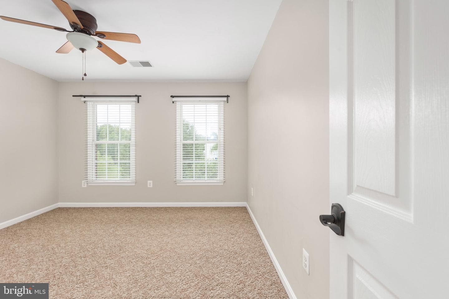 115 Chriswood Lane photo 42