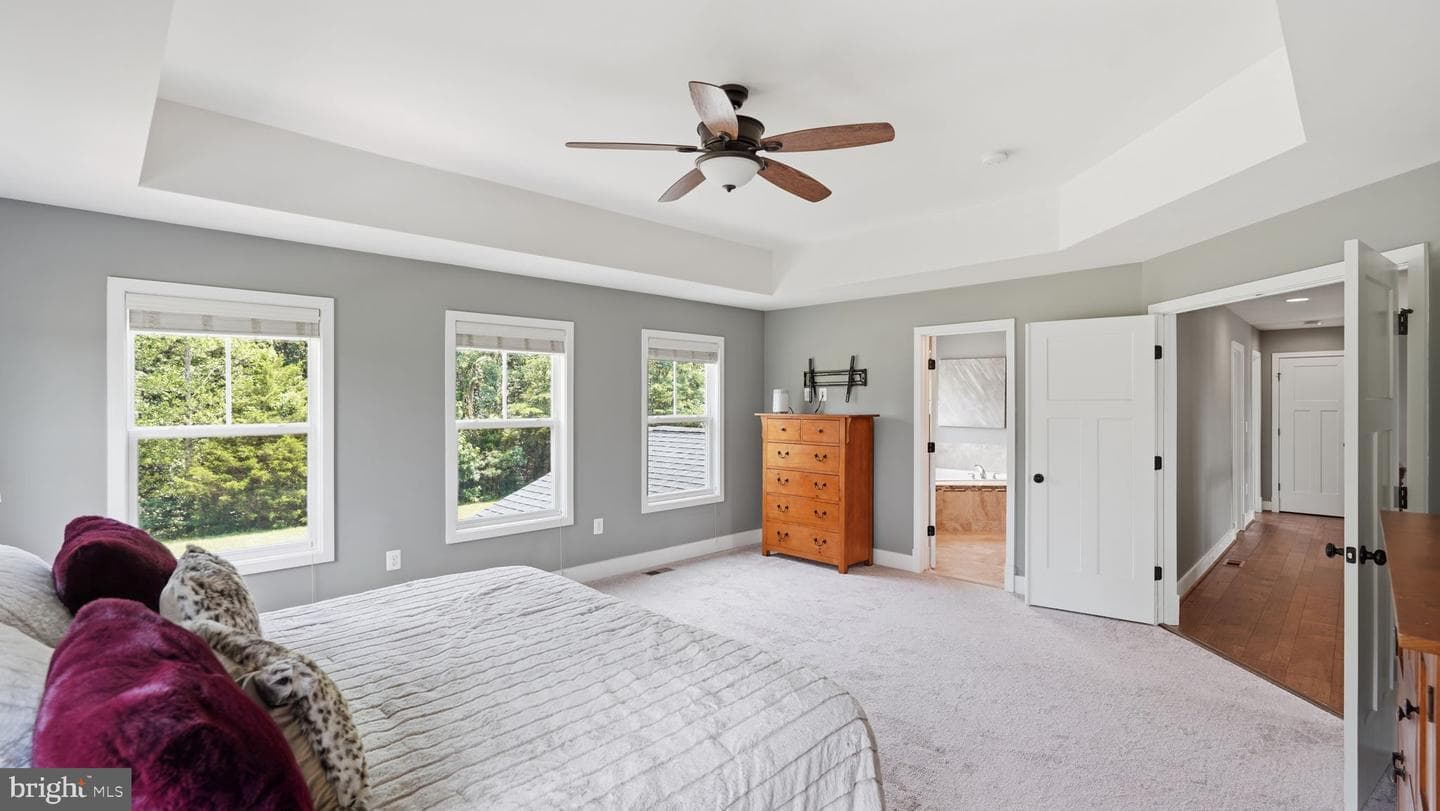 124 Brooke Point Court photo 25