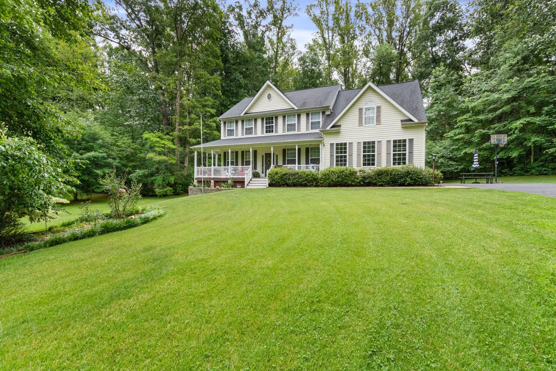 212 Sequester Drive photo 3