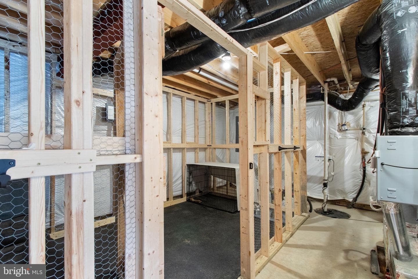 417 Greenstead Drive photo 32