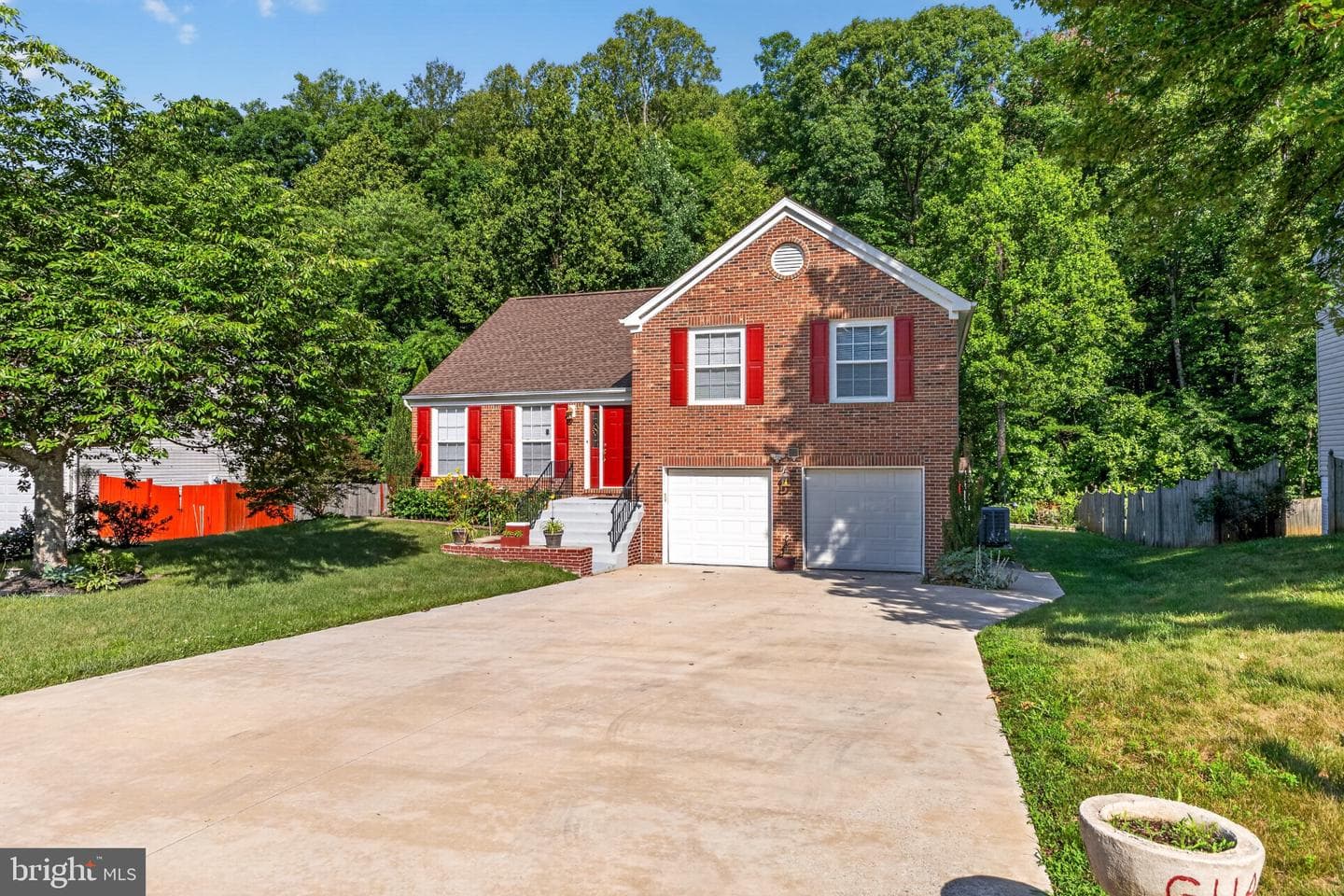 49 Clark Lane photo 25