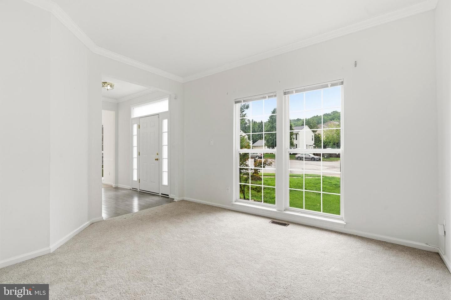 33 Jade Drive photo 9