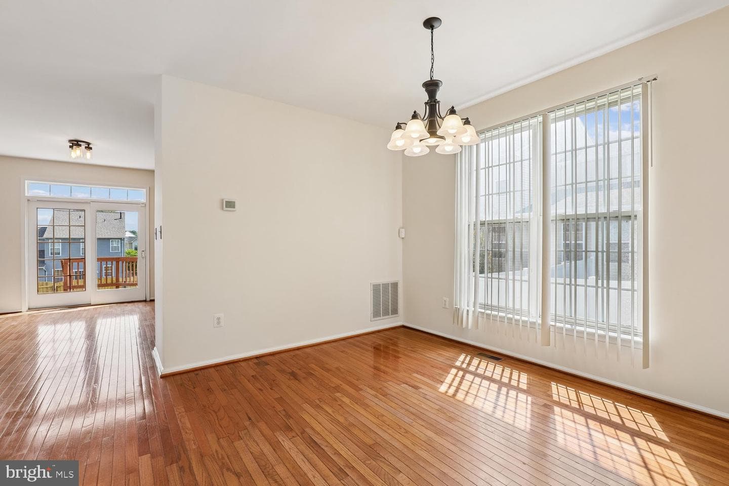 4 Barnum Drive photo 9