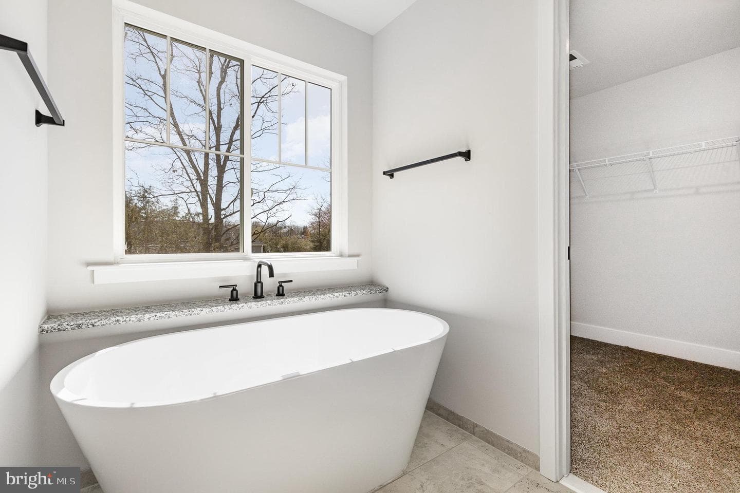 8 William And Mary Lane photo 23