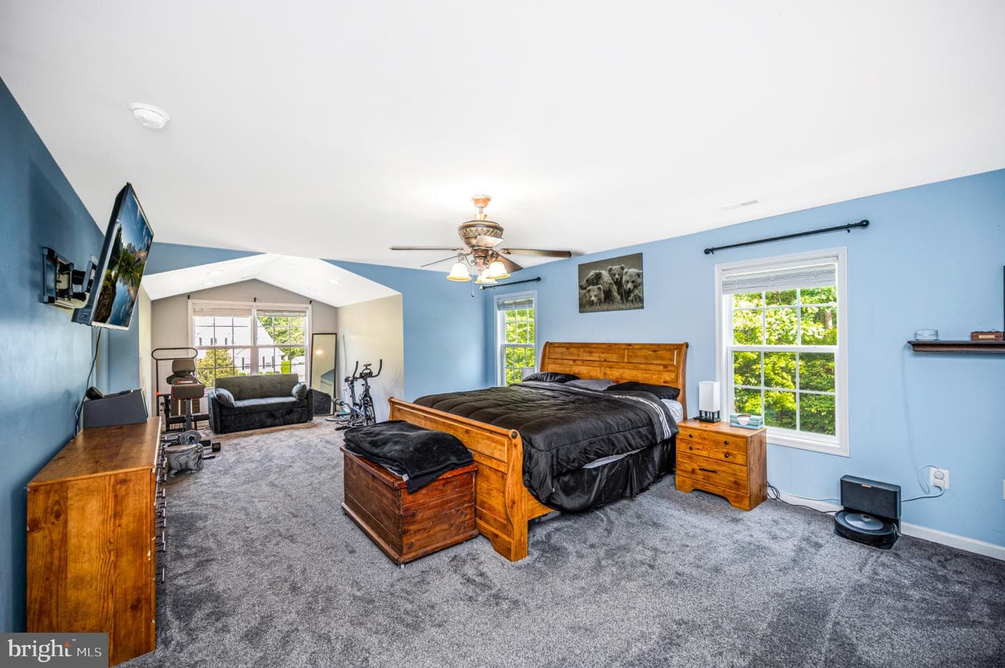 239 Toluca Road photo 53
