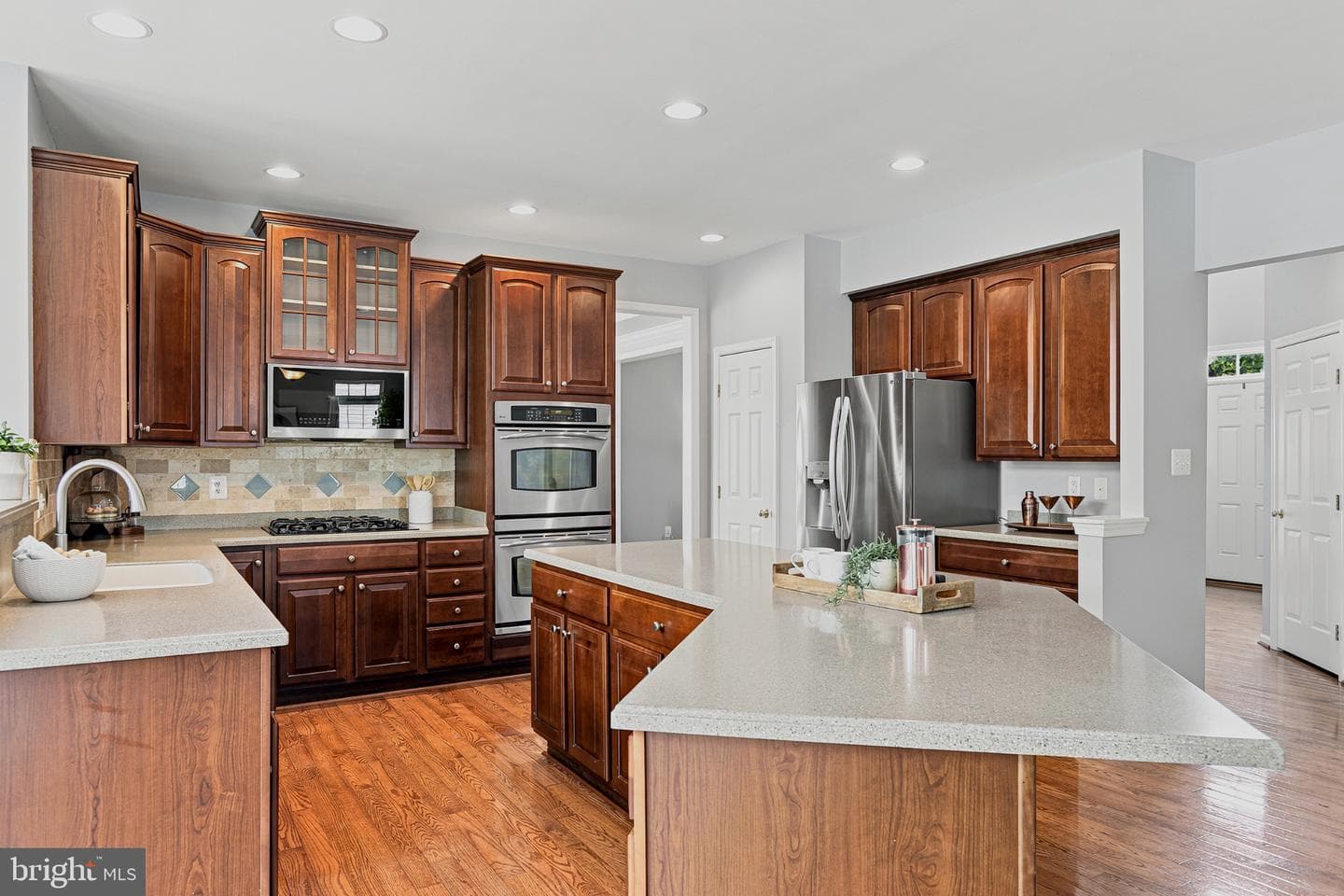 150 Riggs Road photo 17
