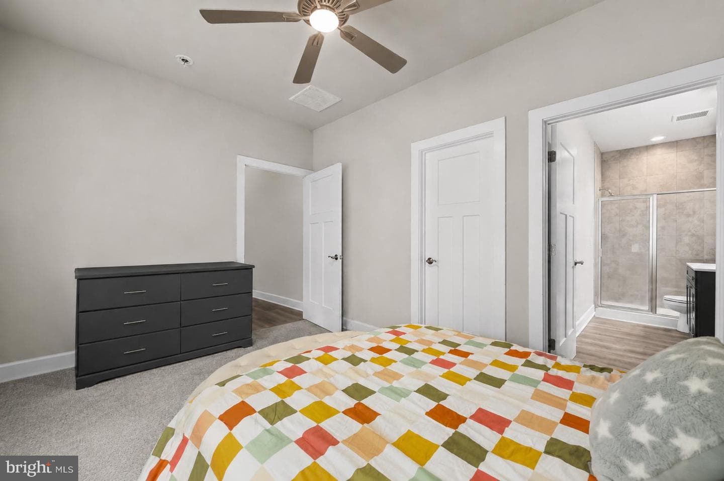 1210 Amherst Avenue photo 22