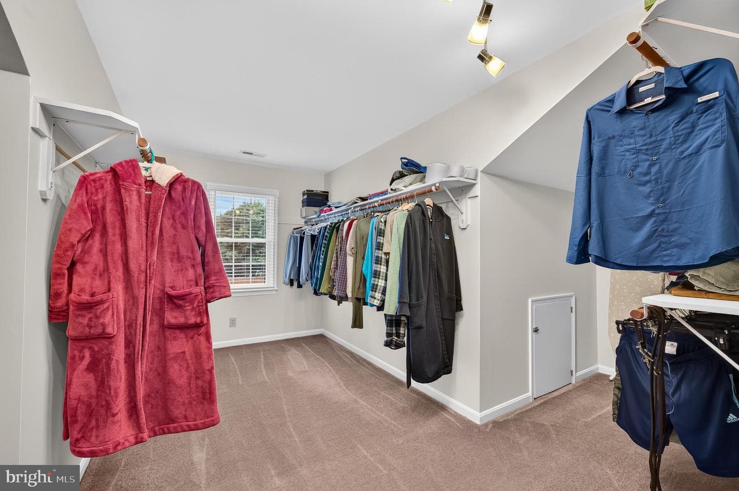 76 Cardinal Forest Drive photo 34