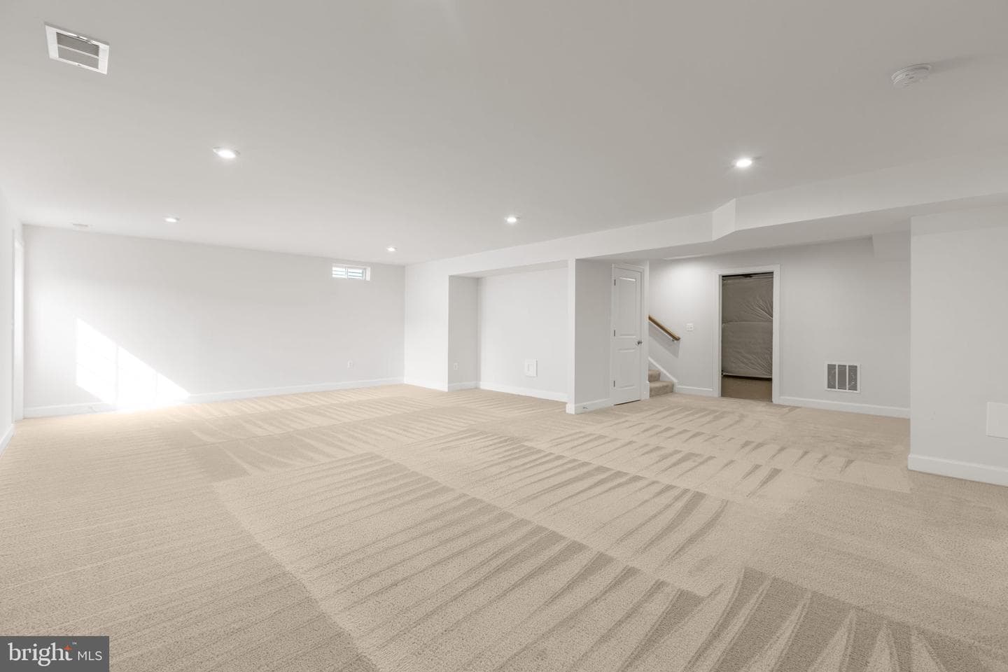 1221 Marigold Street photo 45