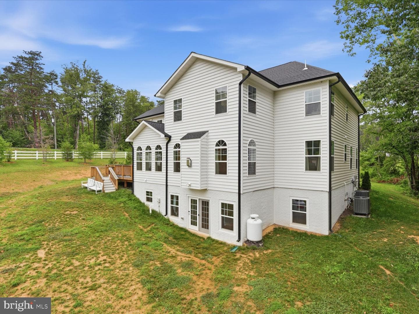 102 Dolittle Farm Rd photo 60