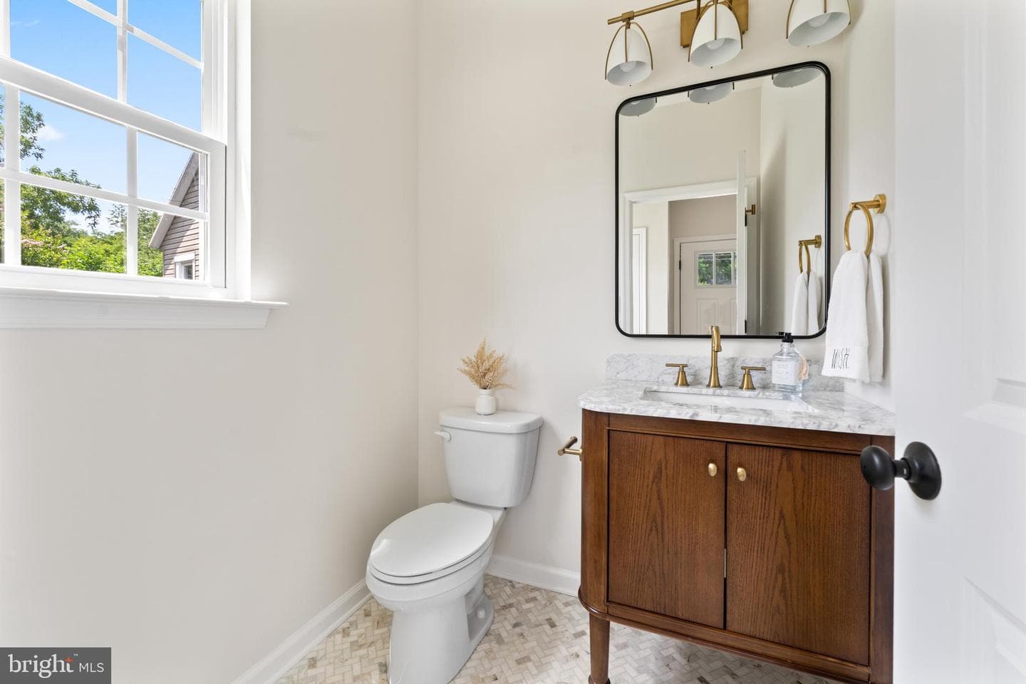 203 Jett Drive photo 7