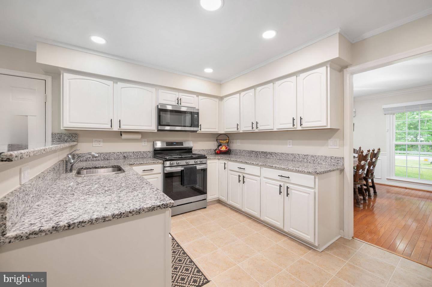 368 Eustace Road photo 10
