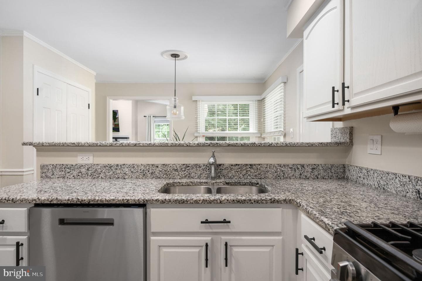 368 Eustace Road photo 12