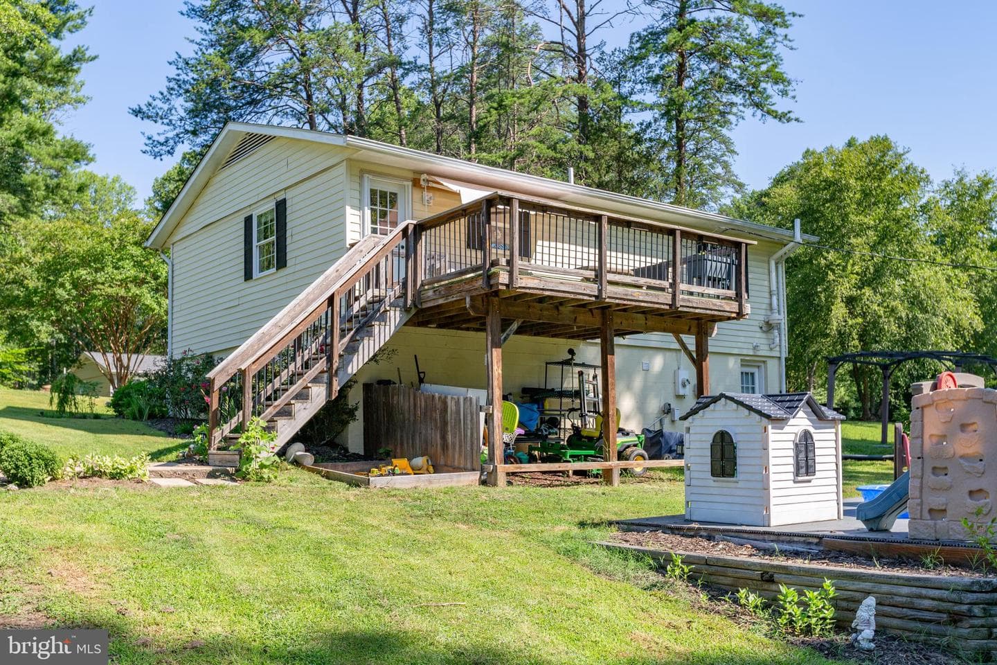 665 Holly Corner Rd photo 40