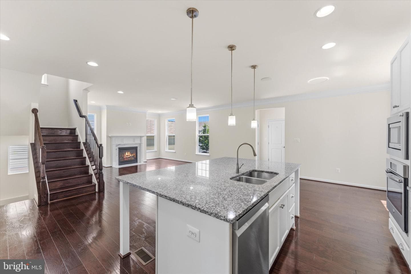 148 Gardenia Drive photo 24