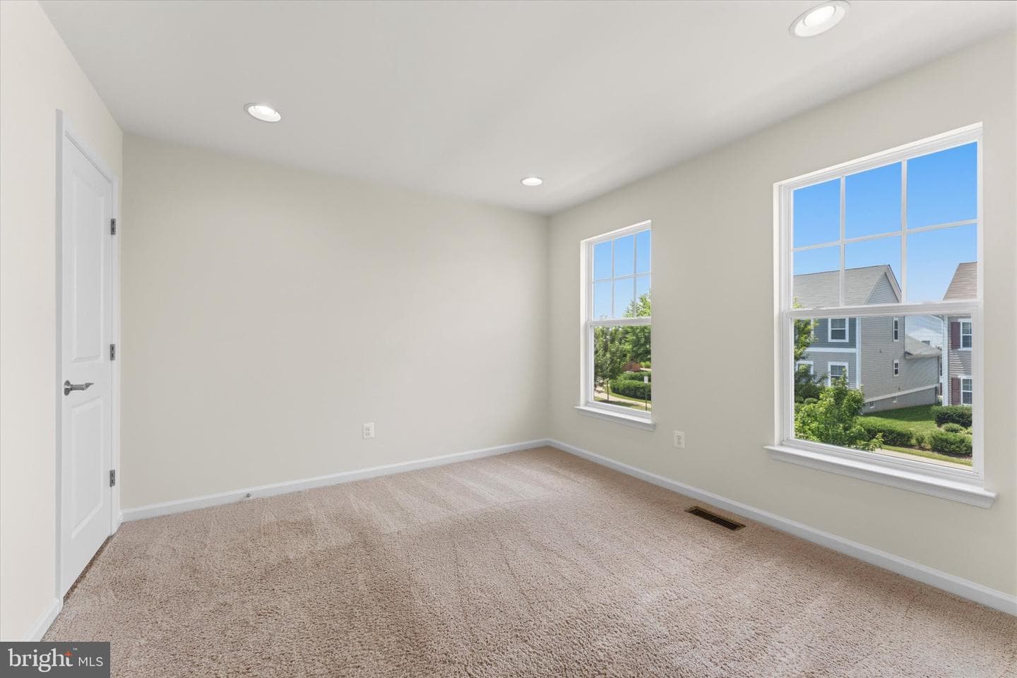 148 Gardenia Drive photo 46