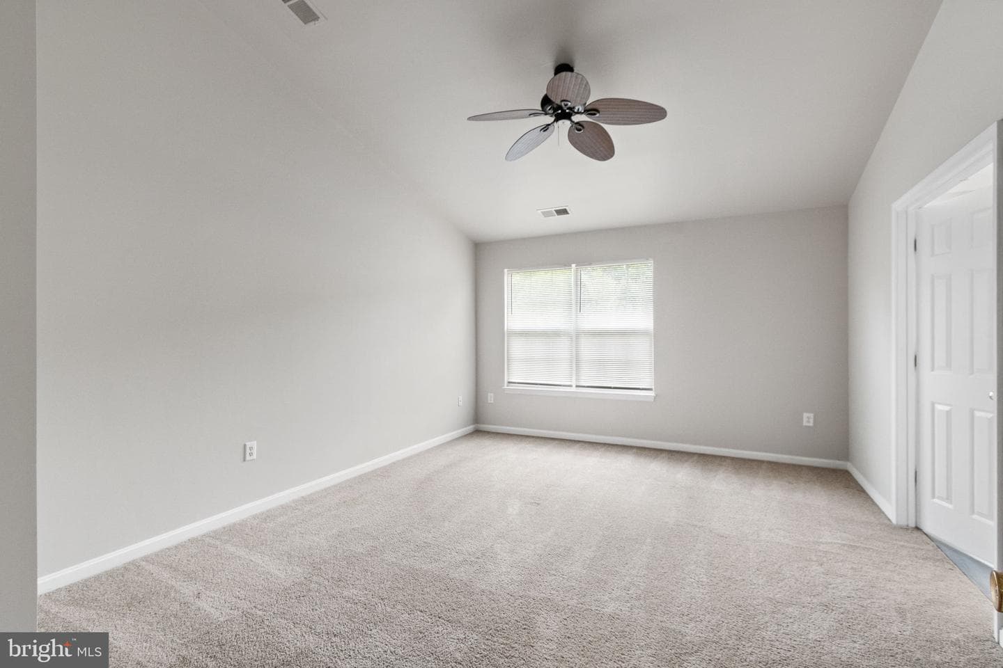 109 Chesterbrook photo 18