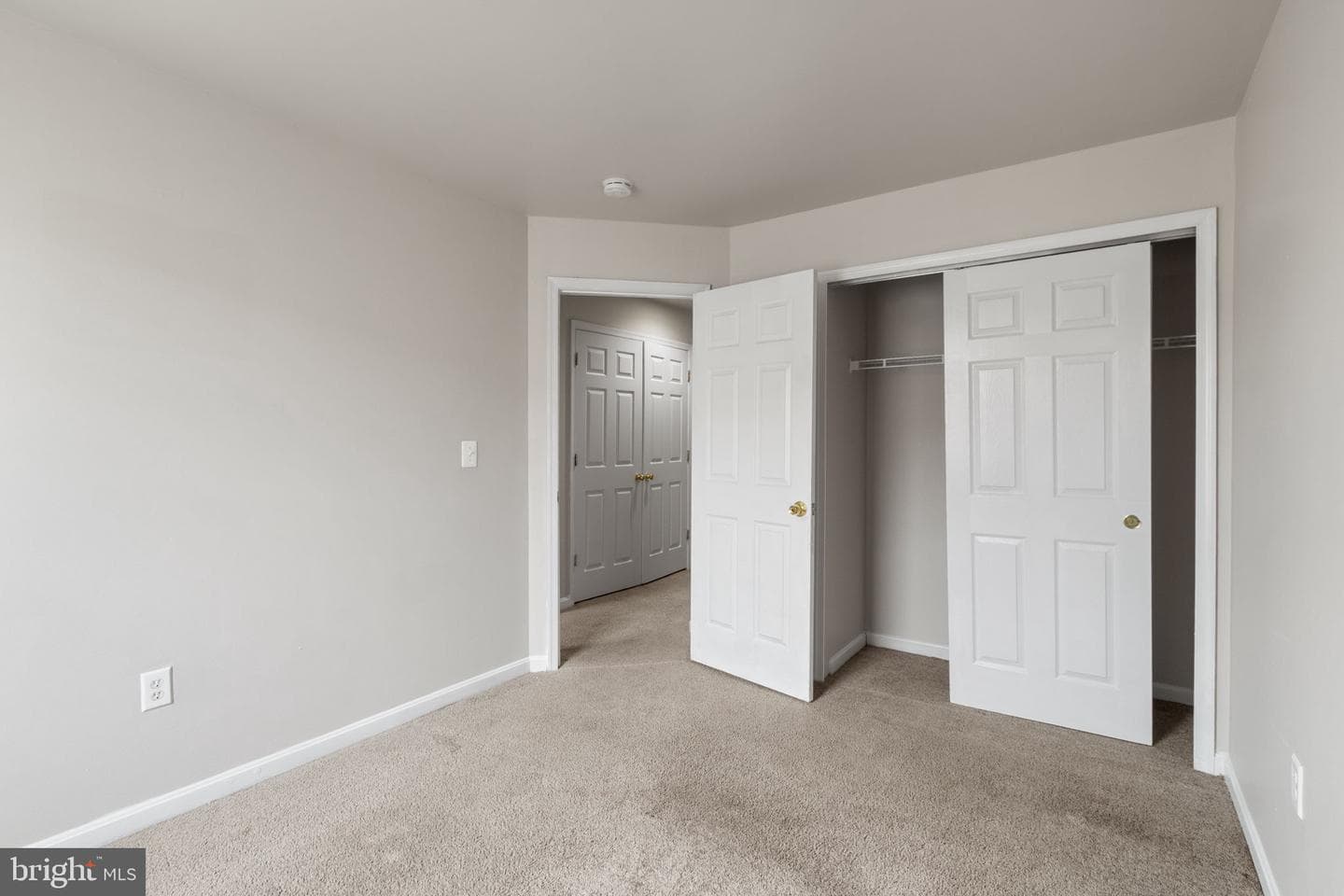 109 Chesterbrook photo 24