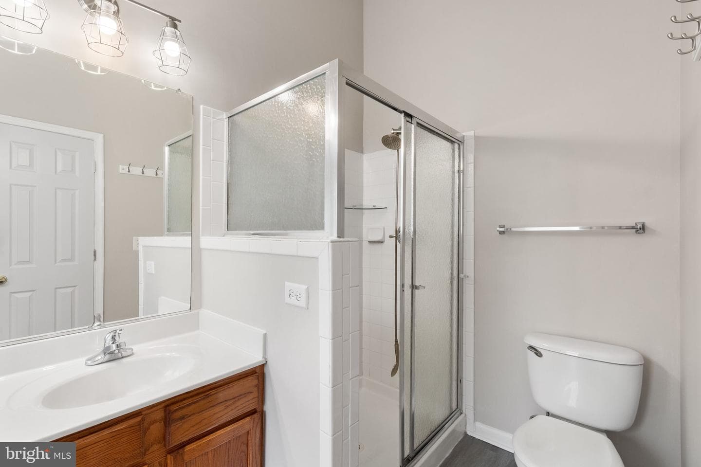 109 Chesterbrook photo 31
