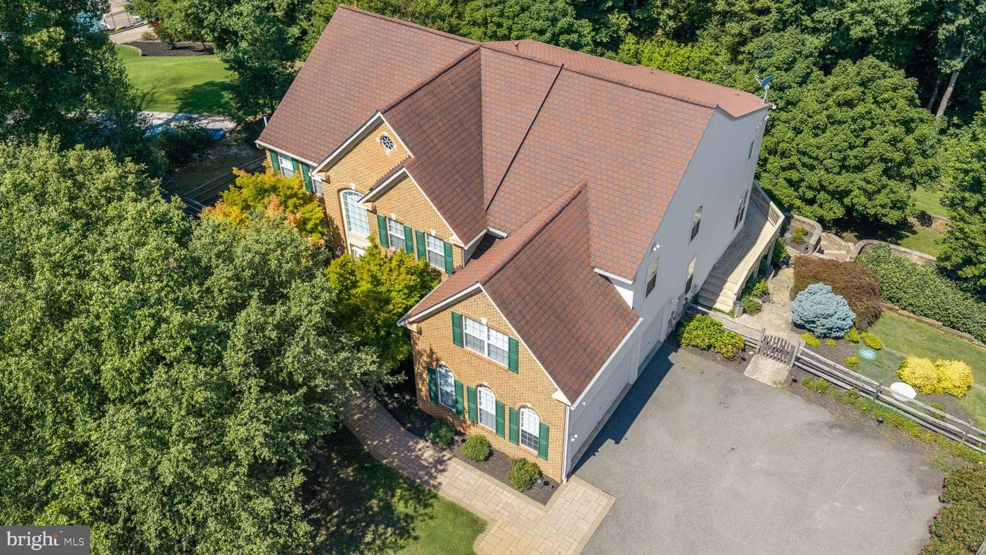 76 High Ridge Drive photo 94