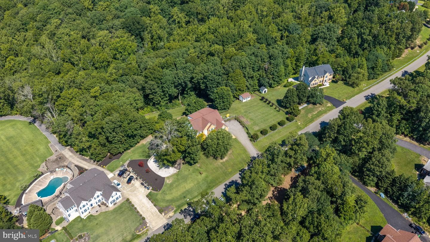 76 High Ridge Drive photo 95