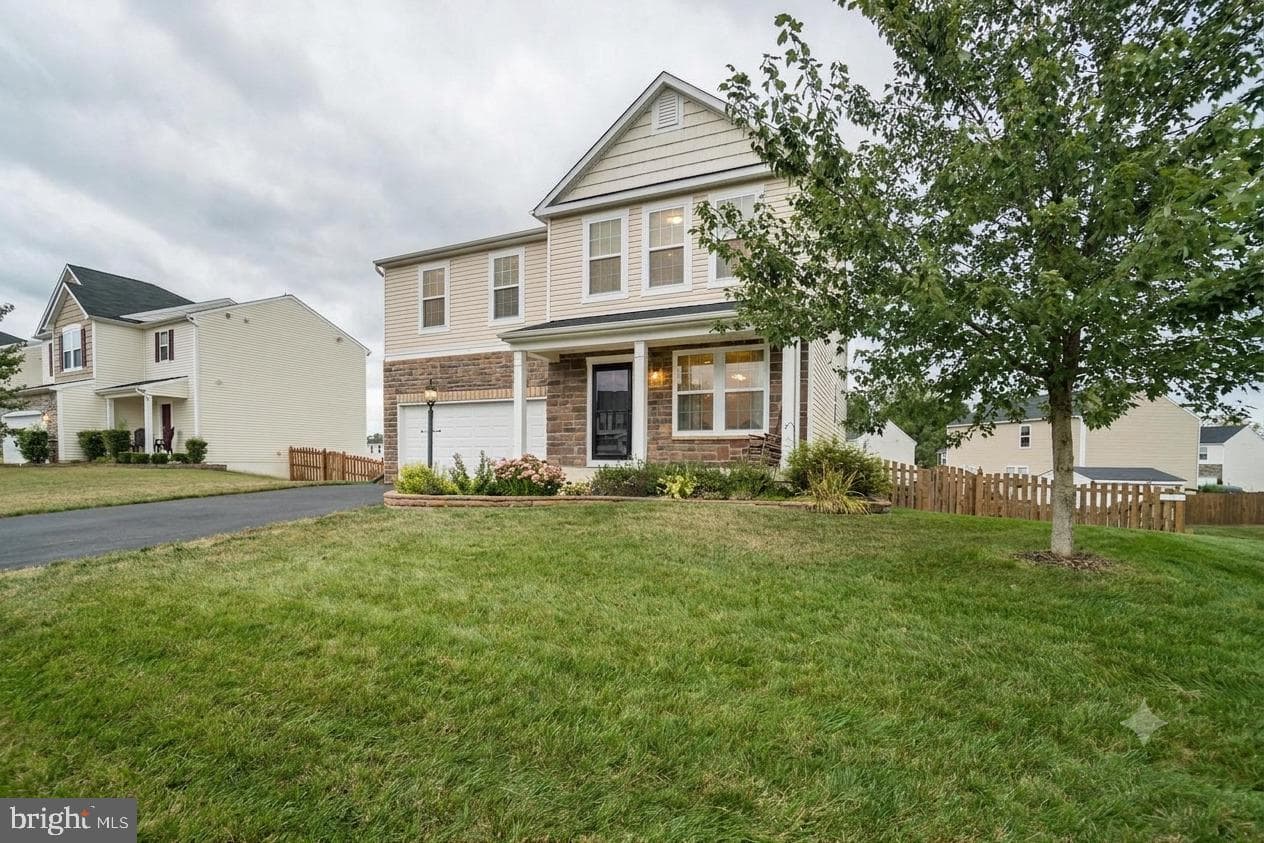 62 Charter Gate Drive, Fredericksburg
