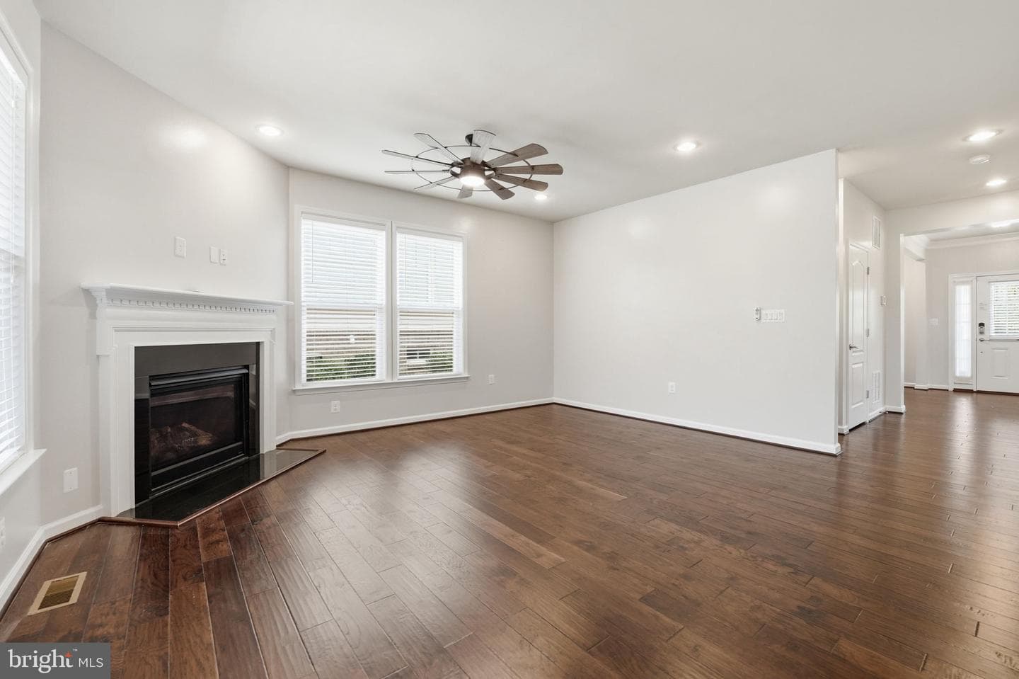 428 Alder Drive photo 25