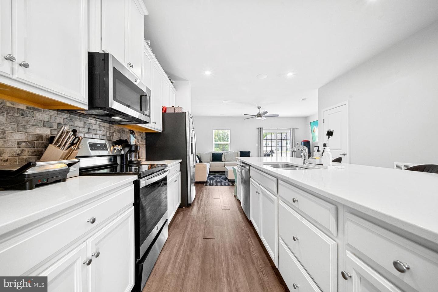 710 Rolling Valley Drive photo 6