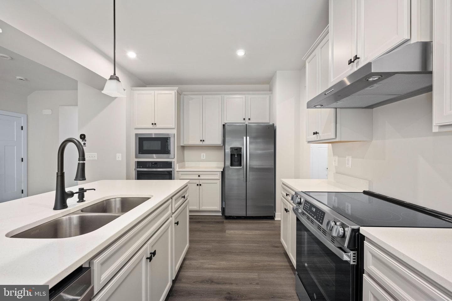209 McKittrick Drive photo 29